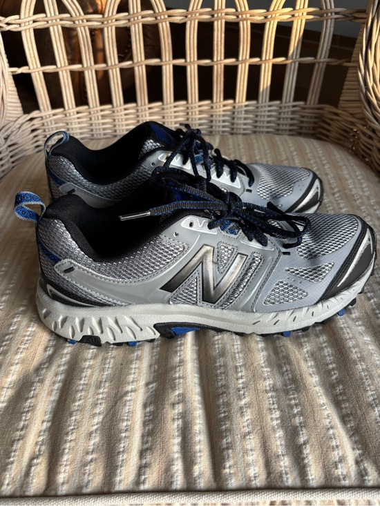 New Balance Other - New Balance Trail Running Shoes Gray Blue Mens 8.5 MTE412K3 Hiking Athletic